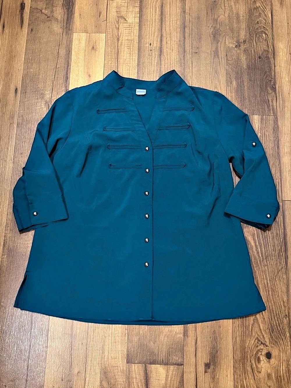 Laura Scott Women's Blue Button Down Shirt Size 18-20w